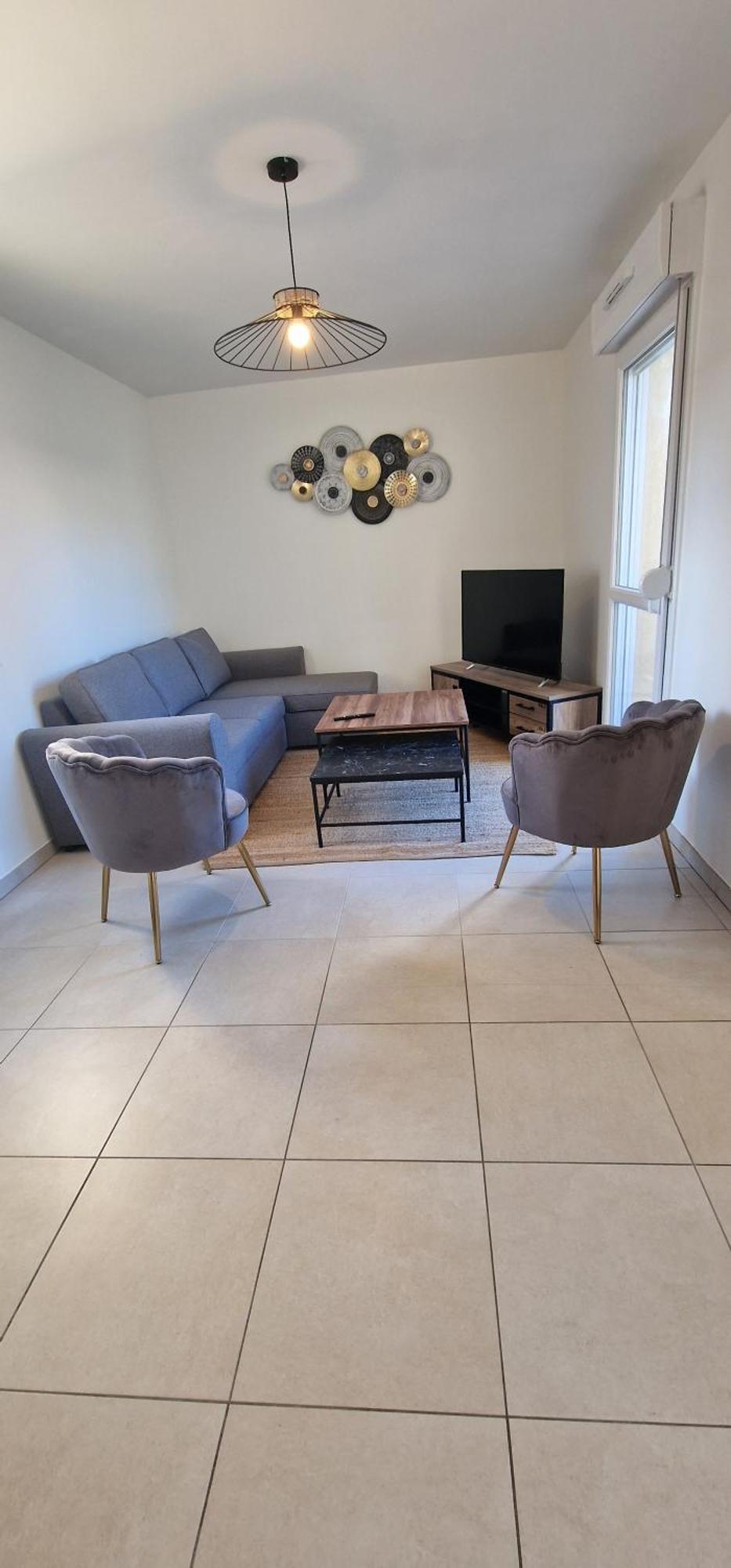 Maison Individuelle Parking Prive Et Gratuit Sainte-Savine ภายนอก รูปภาพ